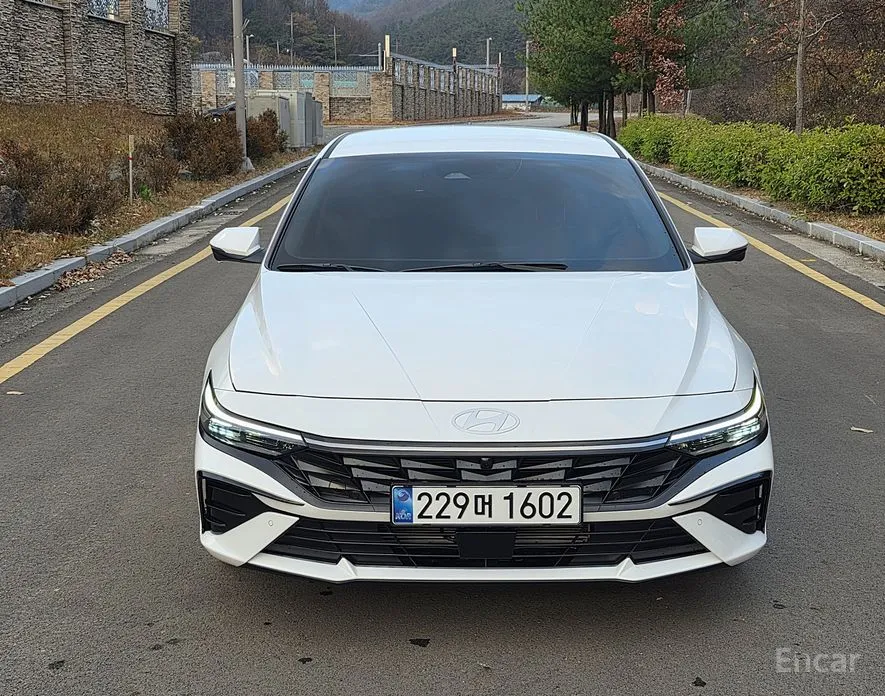 Hyundai Avante 2023 1.6