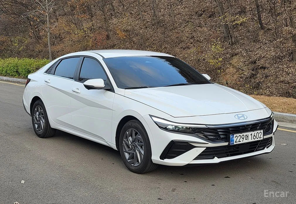 Hyundai Avante 2023 1.6