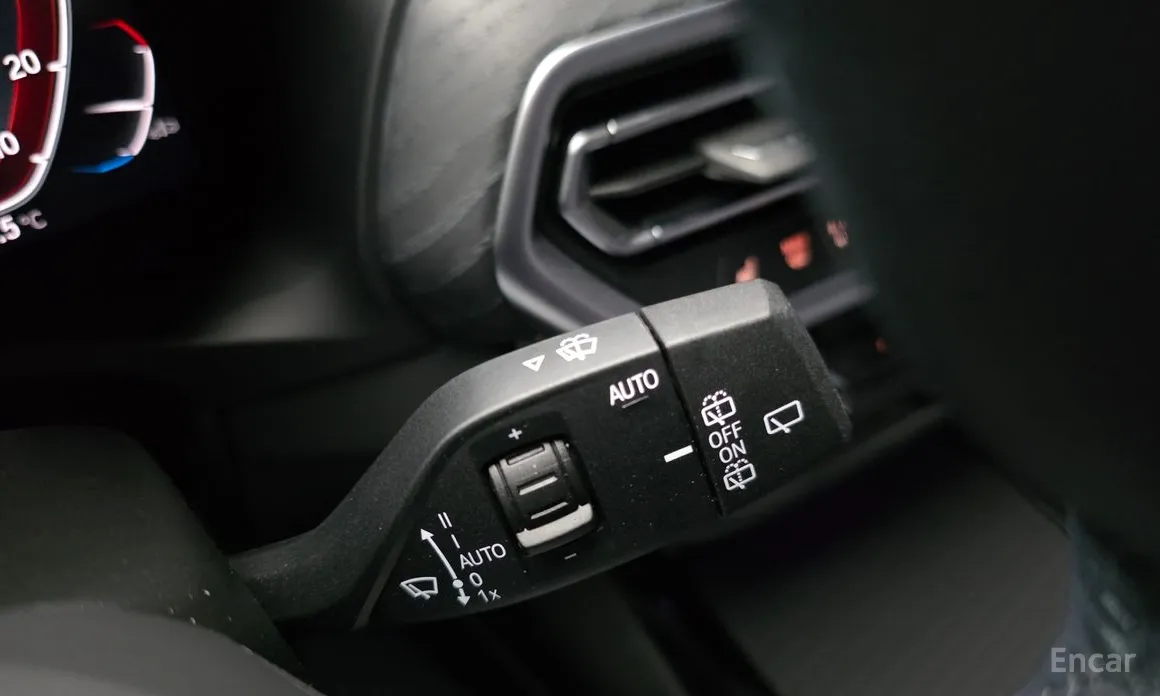 BMW iX3 2021 M Sports