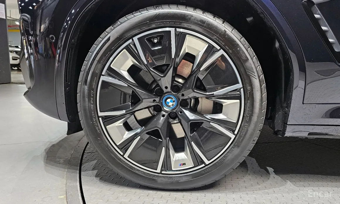 BMW iX3 2021 M Sports