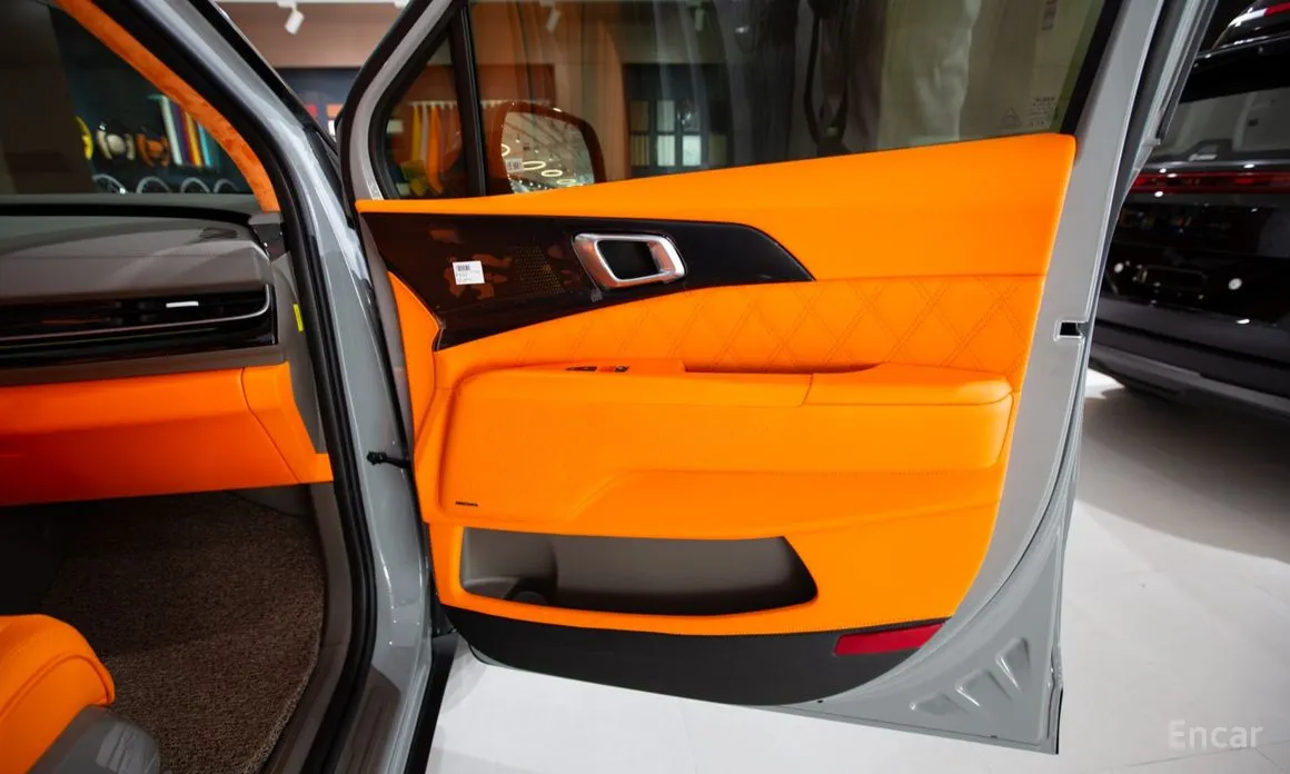 Kia Carnival 2023 Gasoline 9-Seater Hi Limousine (7-seater Limousine(Special vehicle)