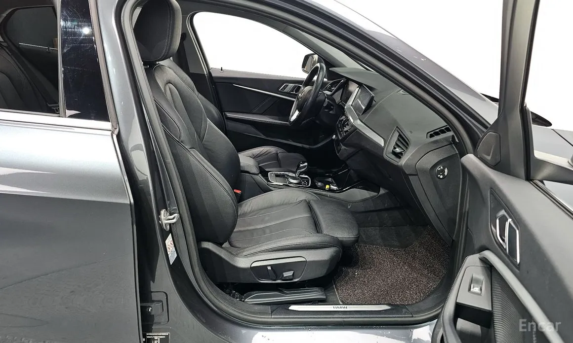 BMW 1 Series 2020 120i Sports