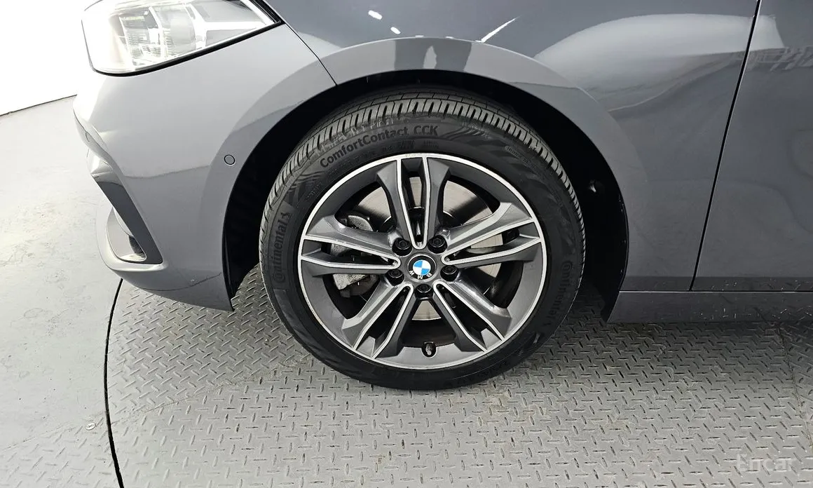 BMW 1 Series 2020 120i Sports