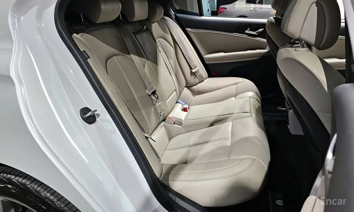 Genesis G70 2022 Gasoline 2.0T 2WD