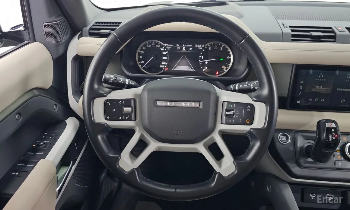 Land Rover Defender 2020 110 D250 SE