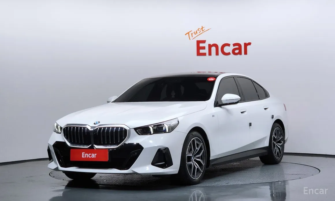 BMW 5 Series 2023 520i M Sport