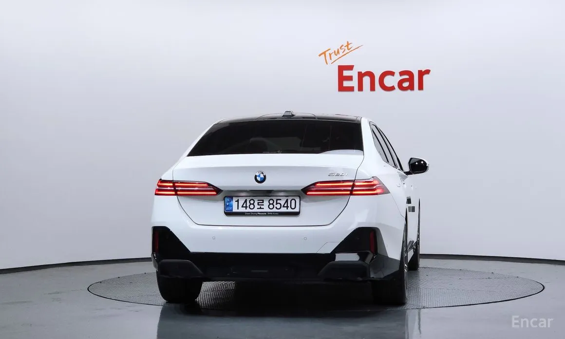 BMW 5 Series 2023 520i M Sport