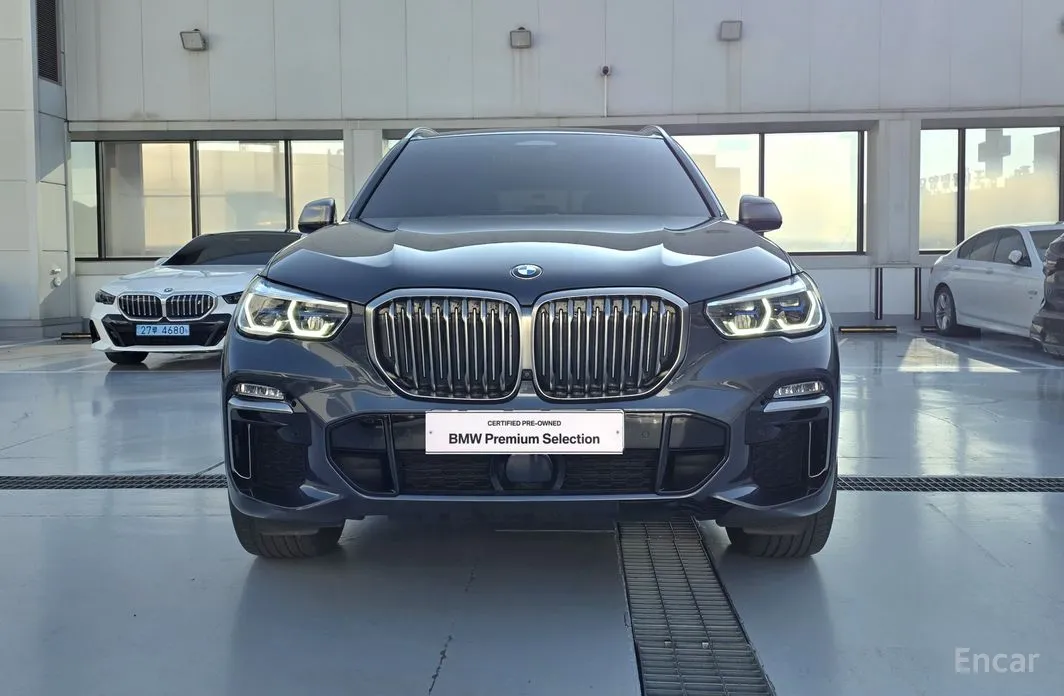 BMW X5 2019 M50i