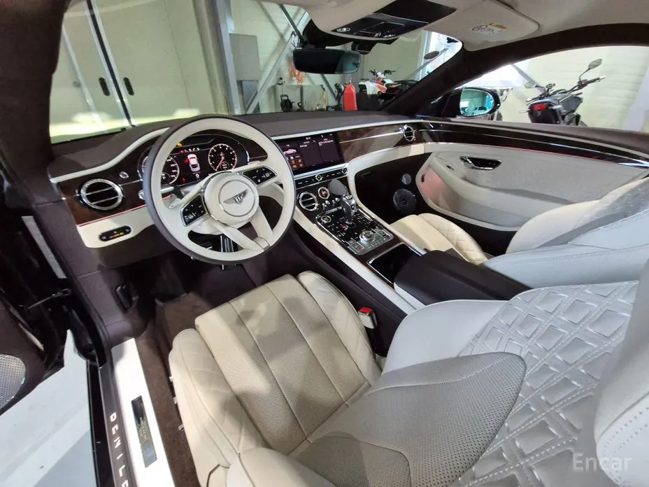 Bentley Continental GT 2018 4.0 GT