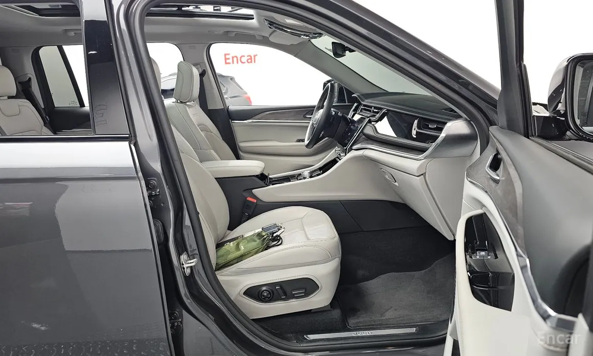 Jeep Cherokee 2021 L 3.6 Overland