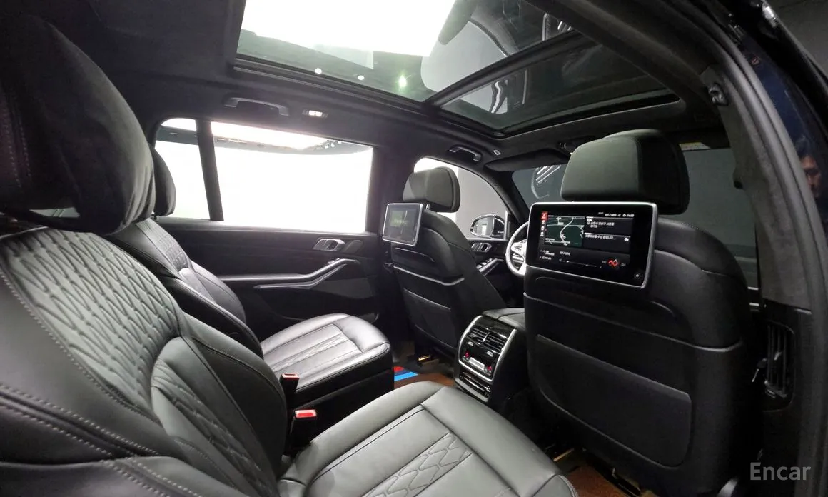 BMW X7 2019 xDrive 40i M Sport 6STR