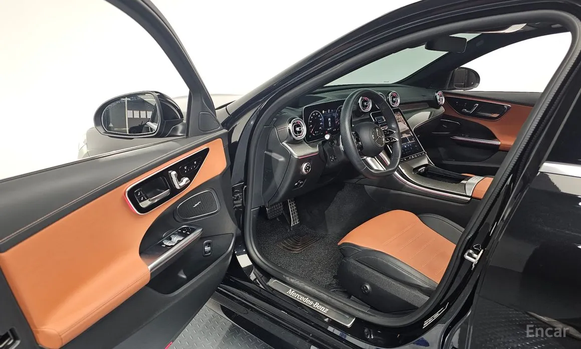 Mercedes-Benz C-Class 2022 C300 4MATIC AMG Line