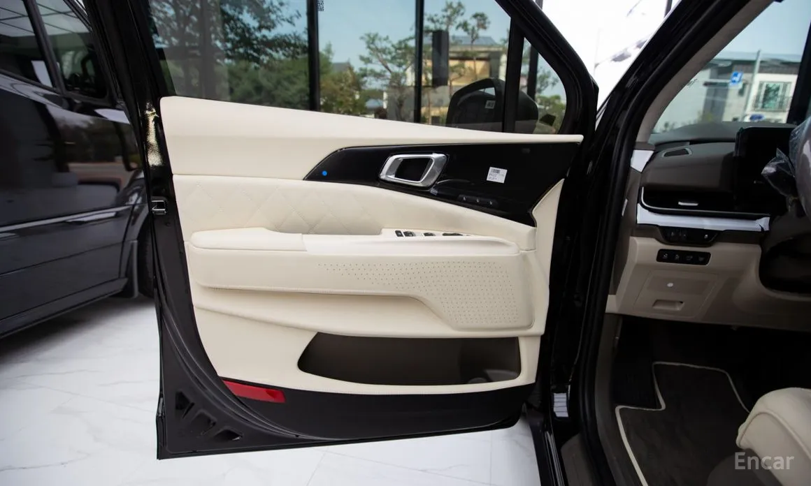 Kia Carnival 2023 Gasoline 9-Seater Hi Limousine (7-seater Limousine(Special vehicle)