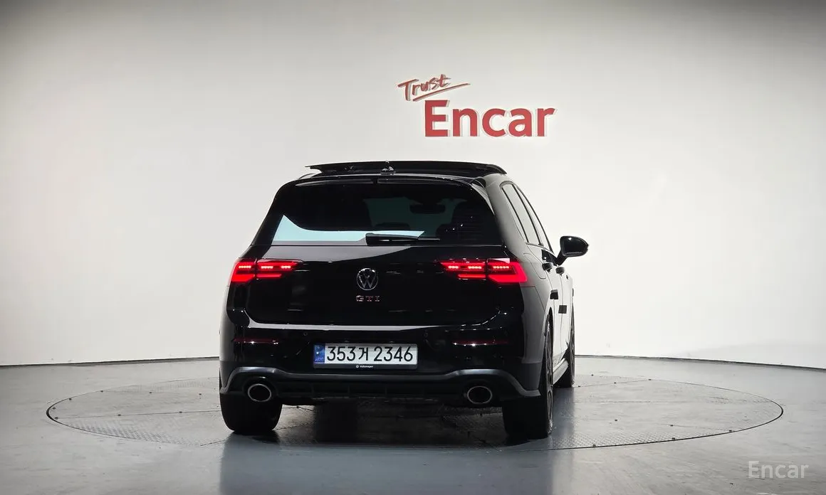 Volkswagen Golf 2022 2.0 GTI