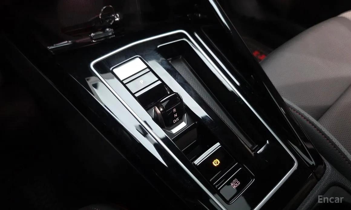 Volkswagen Golf 2022 2.0 GTI