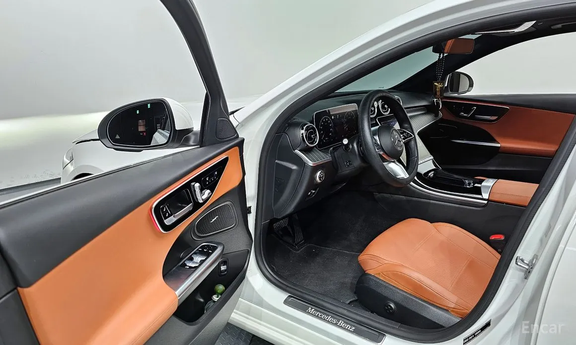 Mercedes-Benz C-Class 2022 C300 4MATIC Avantgarde
