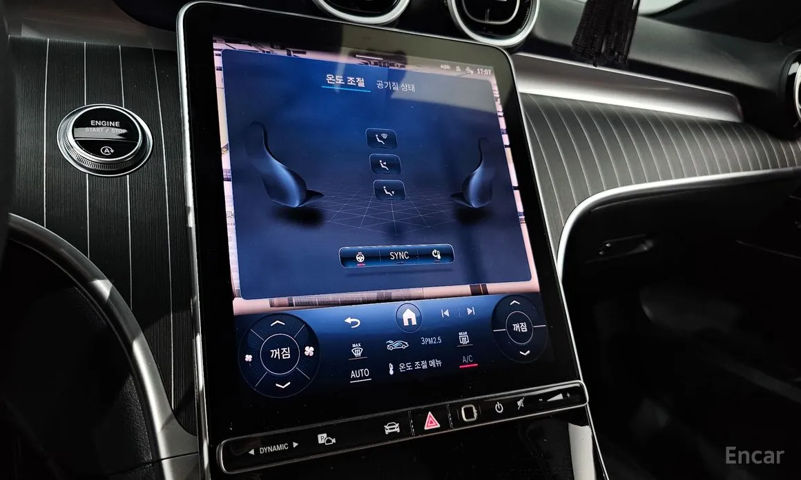 Mercedes-Benz C-Class 2022 C300 4MATIC Avantgarde