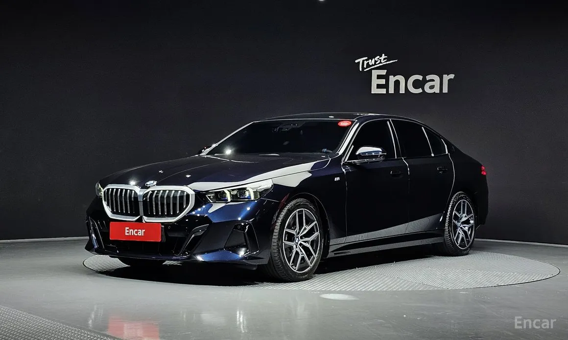 BMW 5 Series 2023 520i M Sport