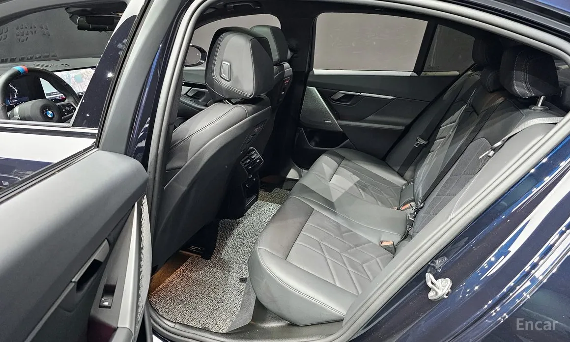 BMW 5 Series 2023 520i M Sport