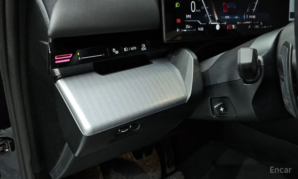 BMW 5 Series 2023 520i M Sport