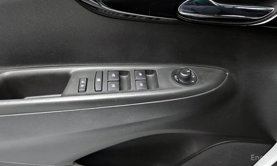 Chevrolet Spark 2018 Red Pick Edition