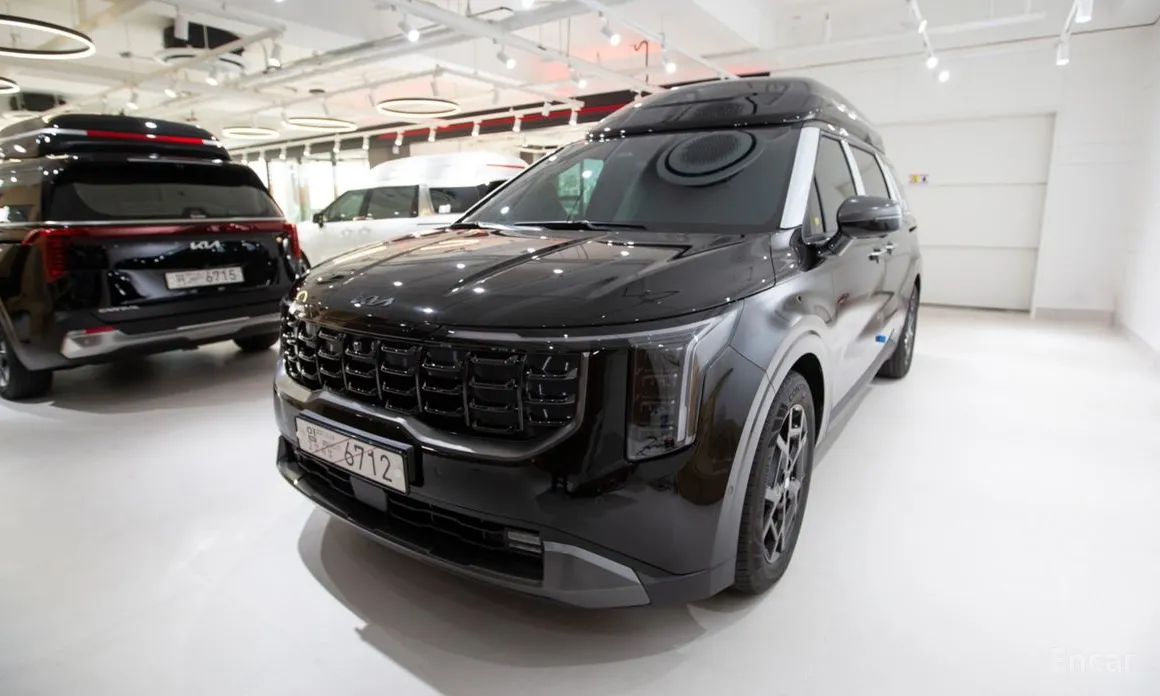 Kia Carnival 2023 Gasoline 9-Seater Hi Limousine (7-seater Limousine(Special vehicle)