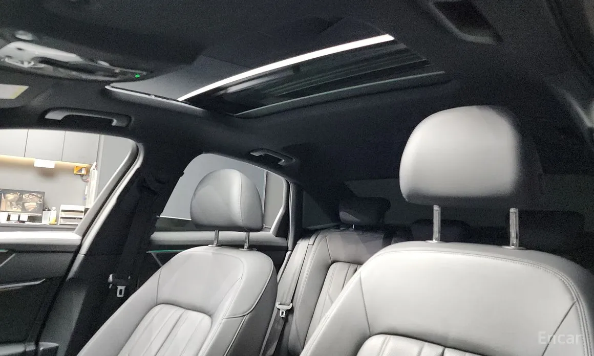 Audi A6 2019 45 TFSI Quattro Premium