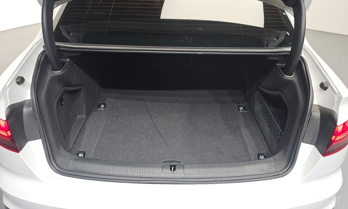 Audi A4 2016 40 TFSI Premium