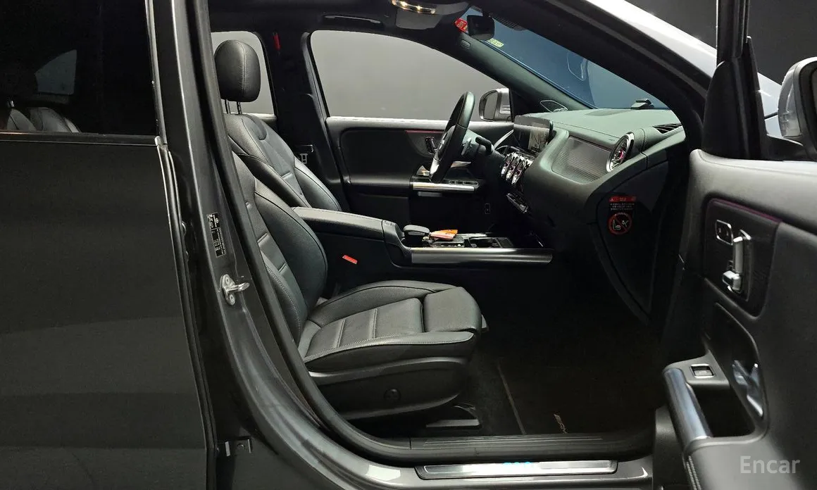 Mercedes-Benz EQA 2021 EQA250 AMG Line