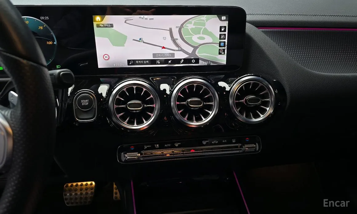 Mercedes-Benz EQA 2021 EQA250 AMG Line