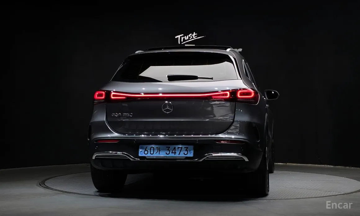 Mercedes-Benz EQA 2021 EQA250 AMG Line