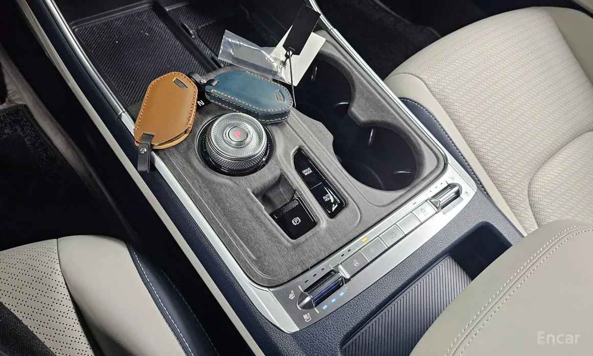 Kia Carnival 2023 HEV 9seater Gravity