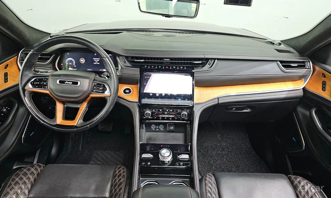 Jeep Cherokee 2021 L 3.6 Summit Reserve