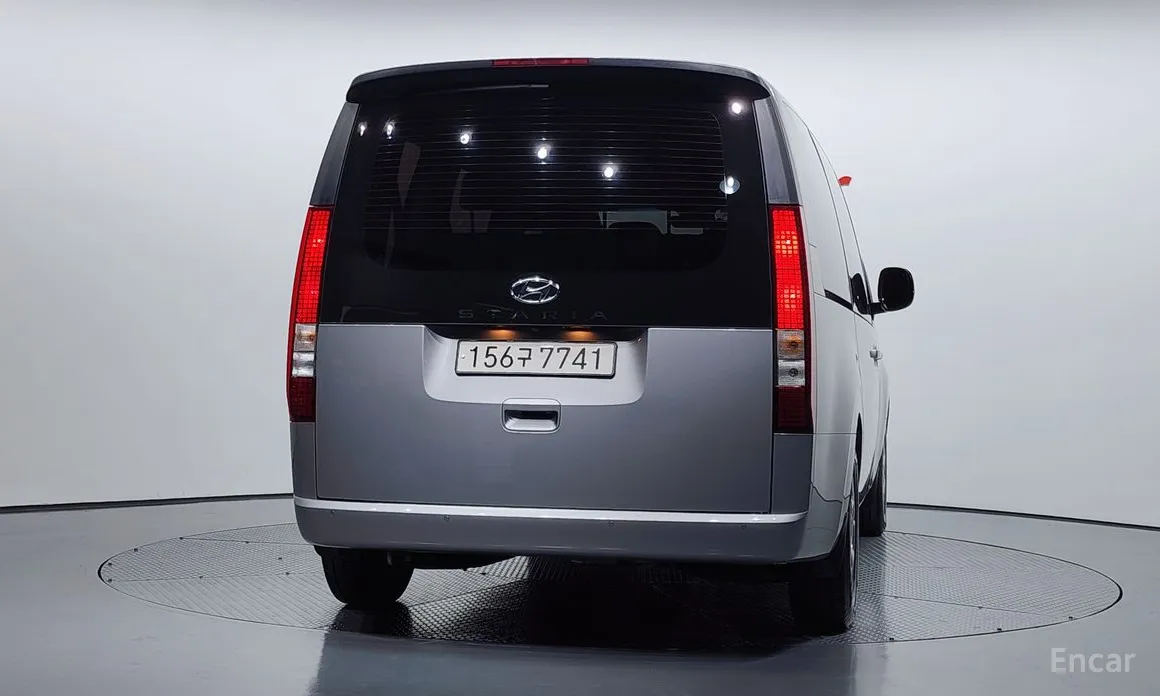 Hyundai Staria 2021 Tourer 9-Seater
