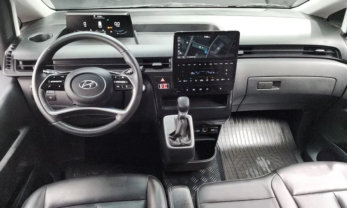 Hyundai Staria 2021 Tourer 9-Seater