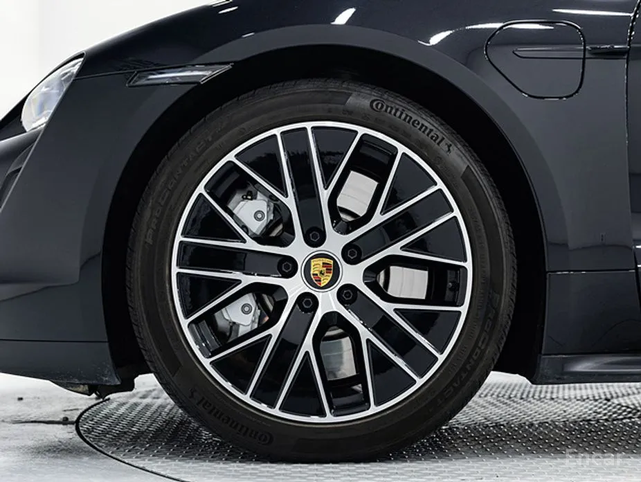 Porsche Taycan 2020 Base