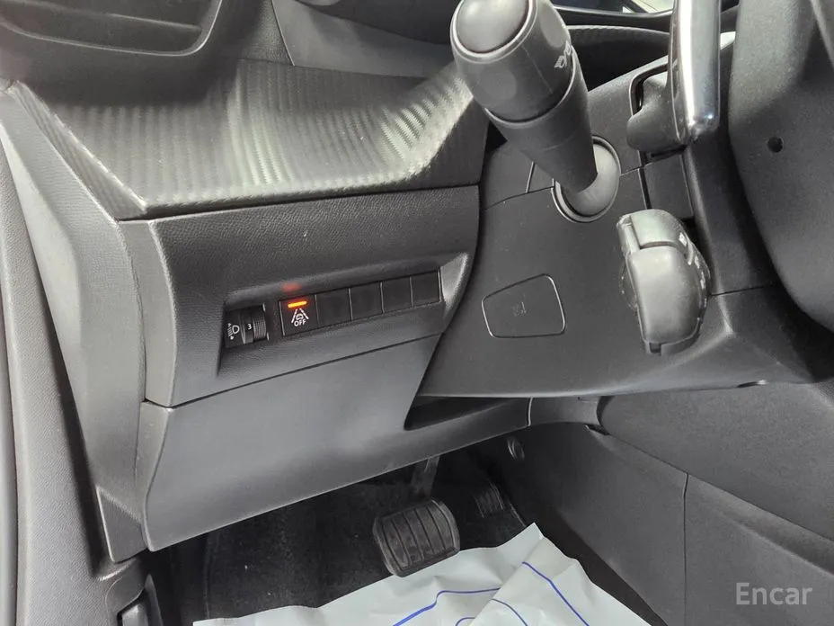 Peugeot 2008 2020 1.5 BlueHDi Allure