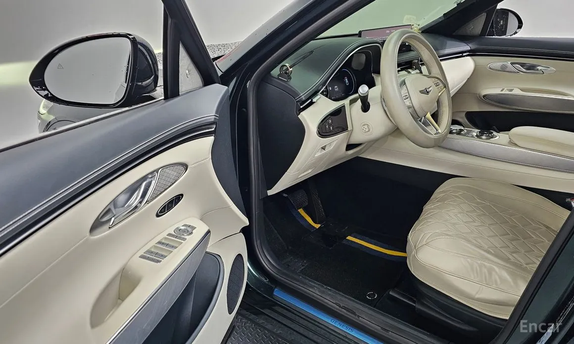 Genesis GV70 2022 e-AWD