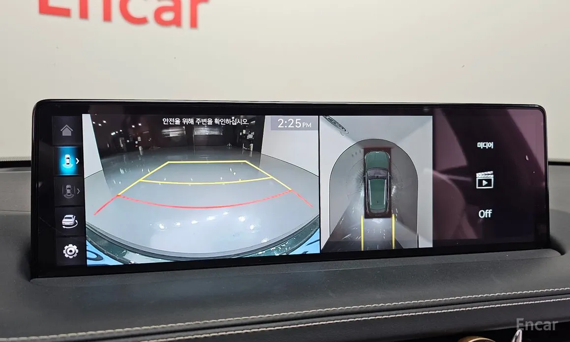 Genesis GV70 2022 e-AWD