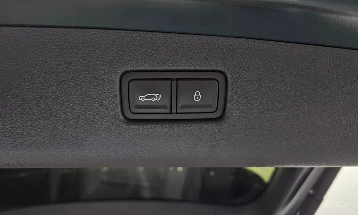 Genesis GV70 2022 e-AWD