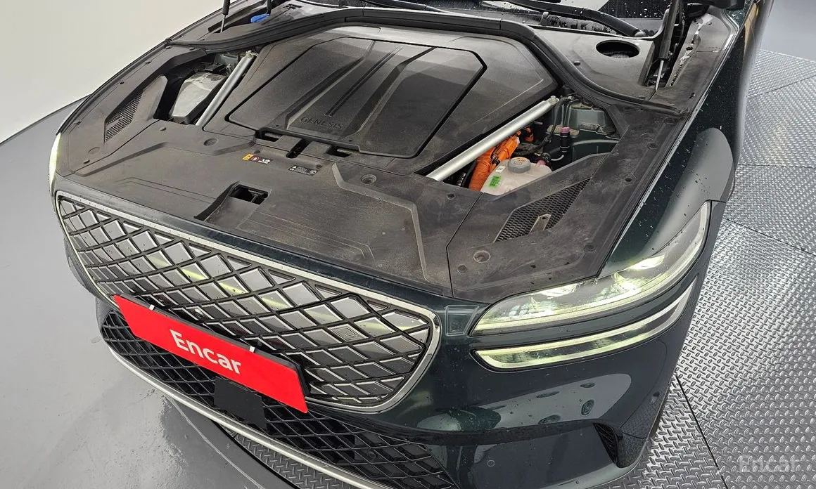Genesis GV70 2022 e-AWD