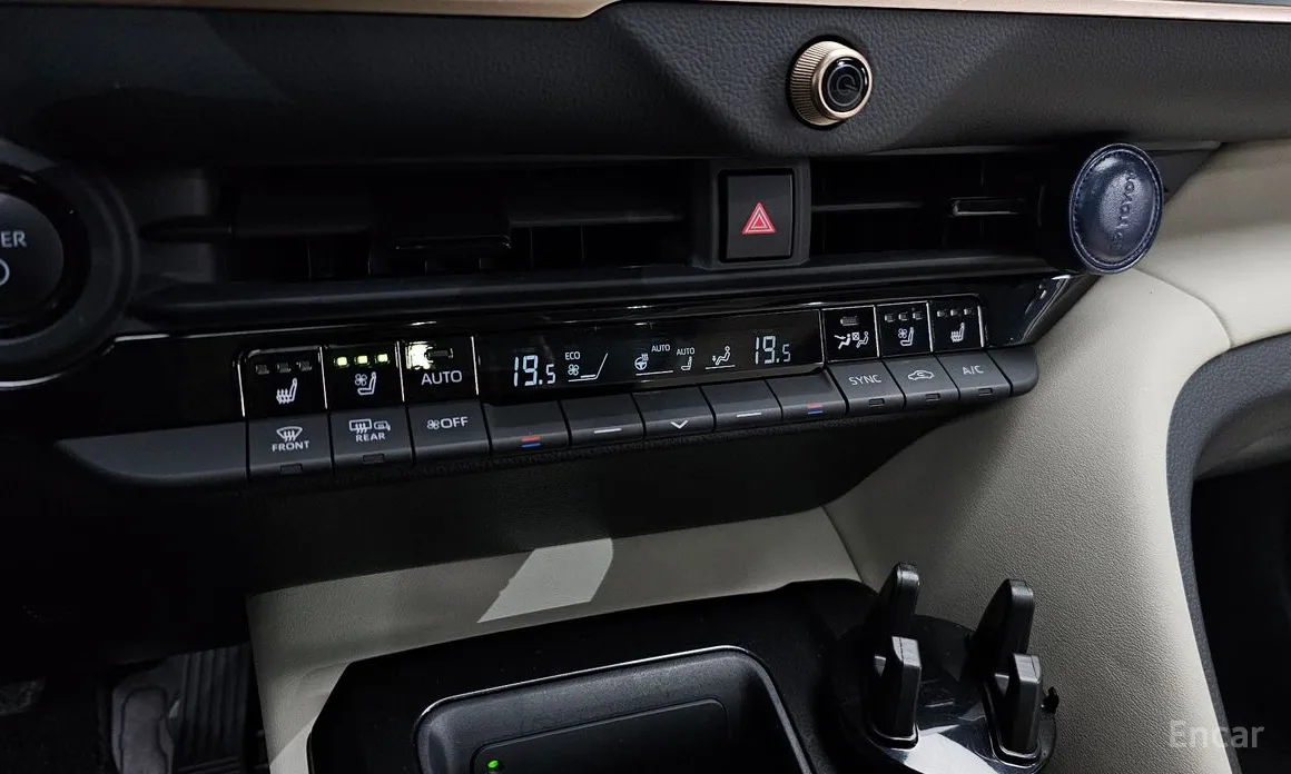 Toyota Crown 2023 2.5 4WD Hybrid