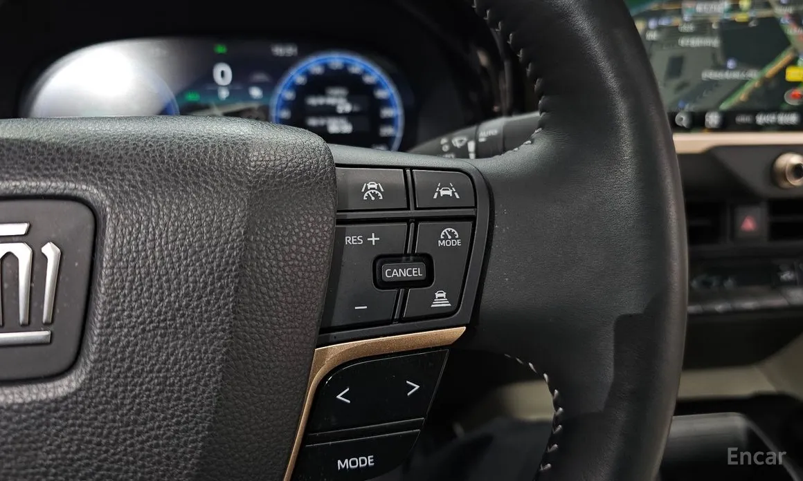 Toyota Crown 2023 2.5 4WD Hybrid