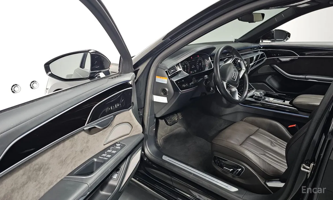 Audi A8 2018 55 TFSI Quattro LWB