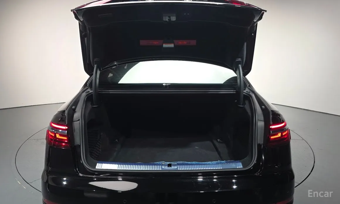 Audi A8 2018 55 TFSI Quattro LWB