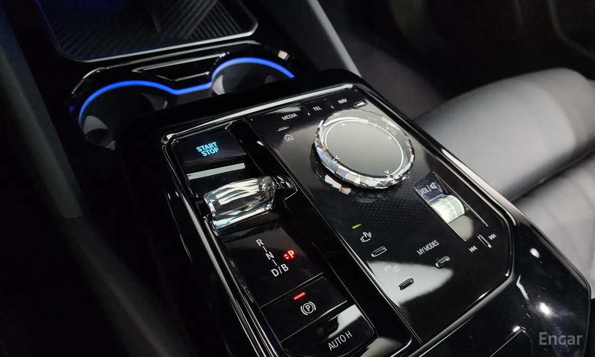 BMW i5 2023 eDrive 40