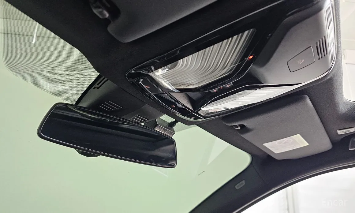 BMW 3 Series 2019 320i M Sport