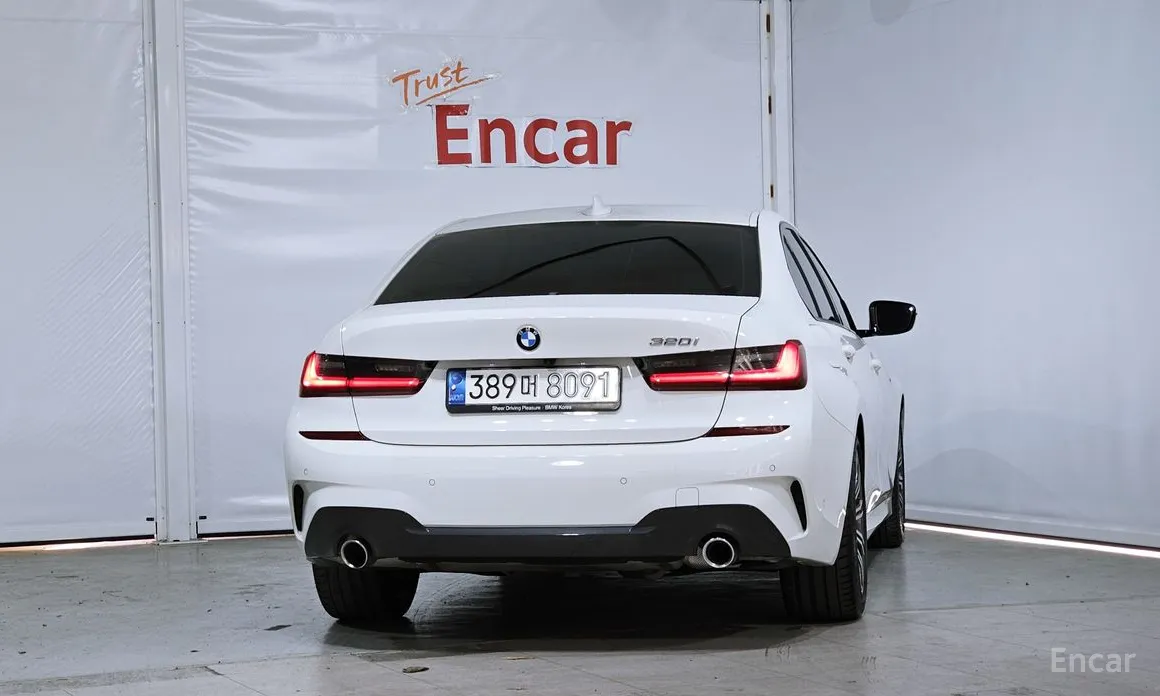 BMW 3 Series 2019 320i M Sport