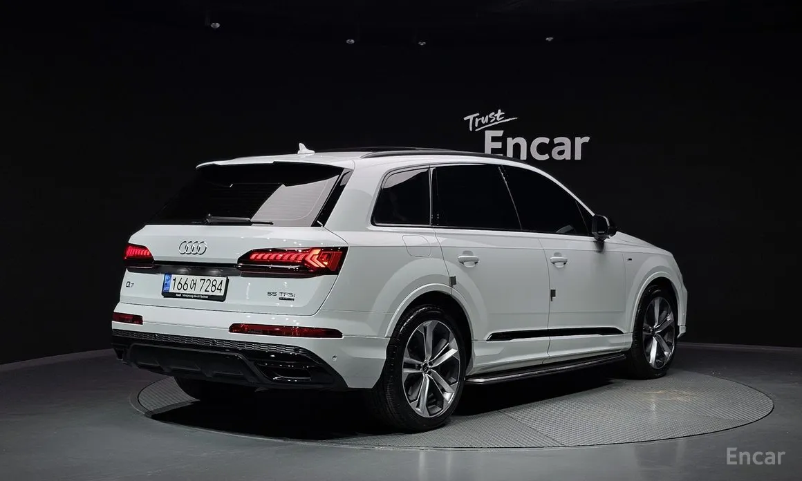 Audi Q7 2016 55 TFSI Quattro Premium