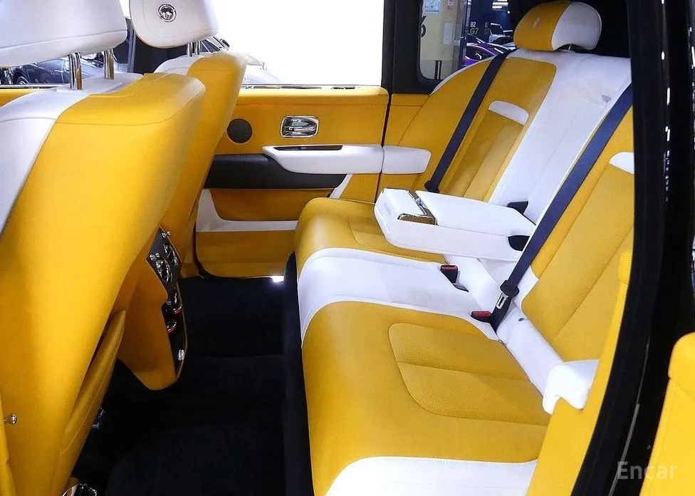 Rolls-Royce Cullinan 2018 6.7 V12